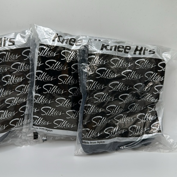 Silkies knee hi’s lot of three bags of nylon knee hi’s blue dark brown color - Picture 4 of 7